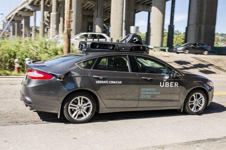 Uber lan&ccedil;a nos EUA servi&ccedil;o de ve&iacute;culos sem motorista 