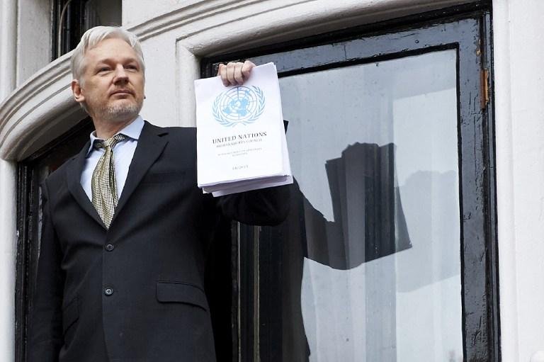 Justi&ccedil;a sueca mant&eacute;m ordem de deten&ccedil;&atilde;o contra Julian Assange