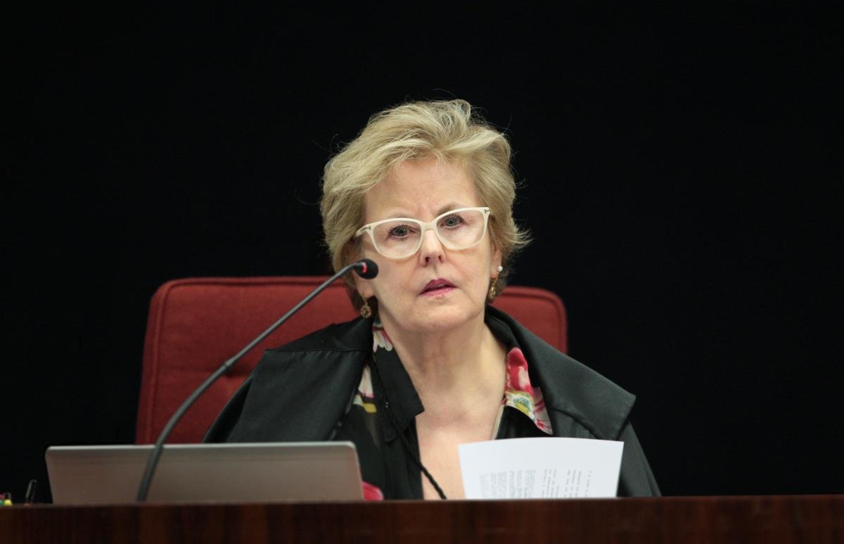 Rosa Weber nega mais dois pedidos contra fatiamento de impeachment 