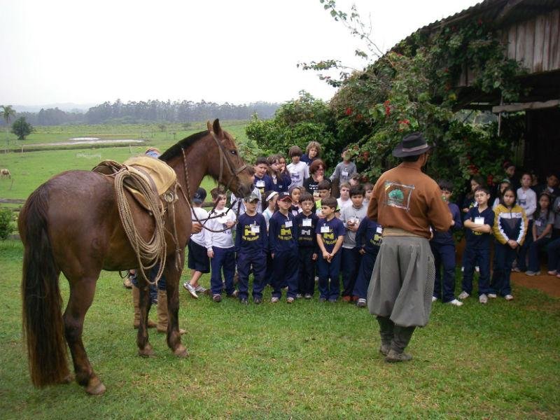 Revolu&ccedil;&atilde;o Farroupilha invade sala de aula 