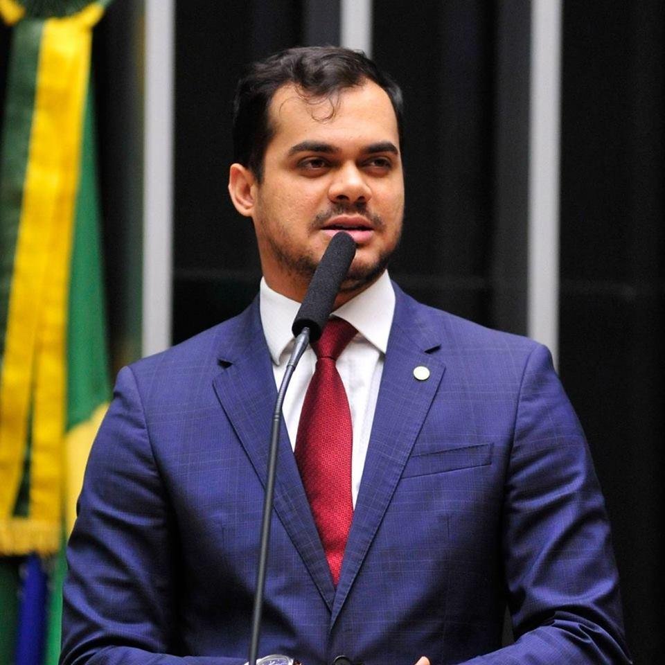 Deputado Expedito Neto quer convocar a artista pl&aacute;stica Tomie Ohtake, morta em fevereiro do ano passado