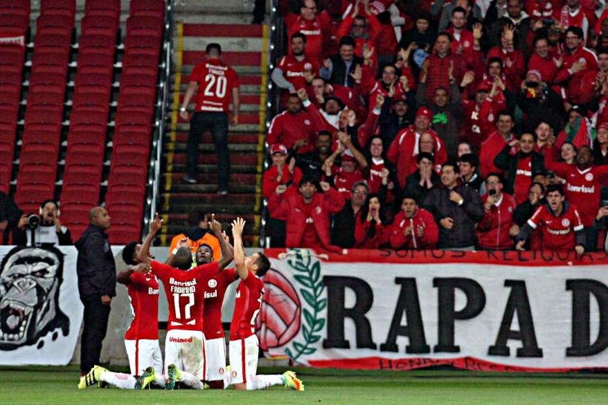 Piffero quer ajuda da torcida nos jogos contra Figueirense e Coritiba