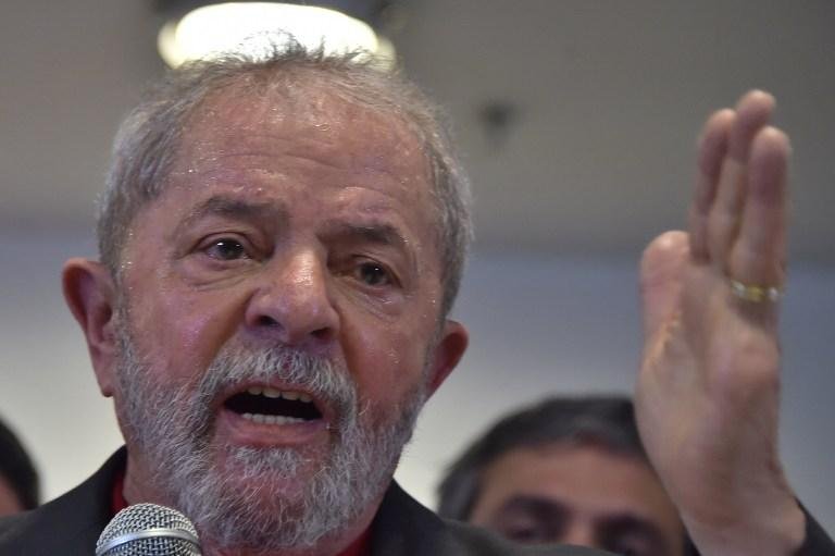 Cristiano Zanin Martins afirmou que ex-presidente vem sendo submetido a diversas viola&ccedil;&otilde;es de suas garantias fundamentais