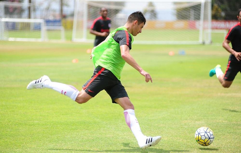 Alex deve ganhar chance amanh&atilde;, assim como Anderson, Cear&aacute; e Brenner