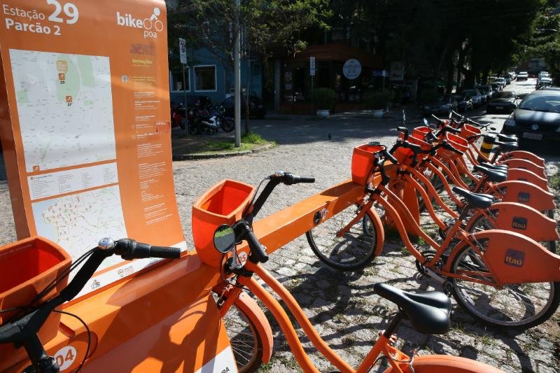 EPTC imp&otilde;e multa di&aacute;ria de mais de R$ 3 mil a empresa respons&aacute;vel pelo BikePoa