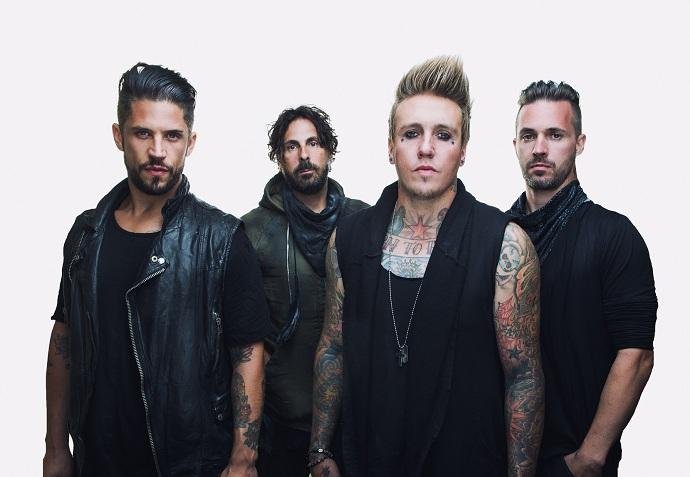 Banda alcan&ccedil;ou sucesso com o primeiro &aacute;lbum, que tem o single "Last Resort"