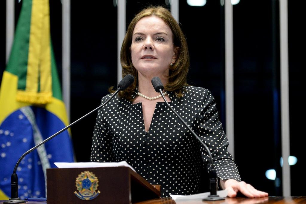 Gleisi pode se tornar r&eacute;u na Lava Jato caso os ministros recebam a den&uacute;ncia feita pela Procuradoria-Geral