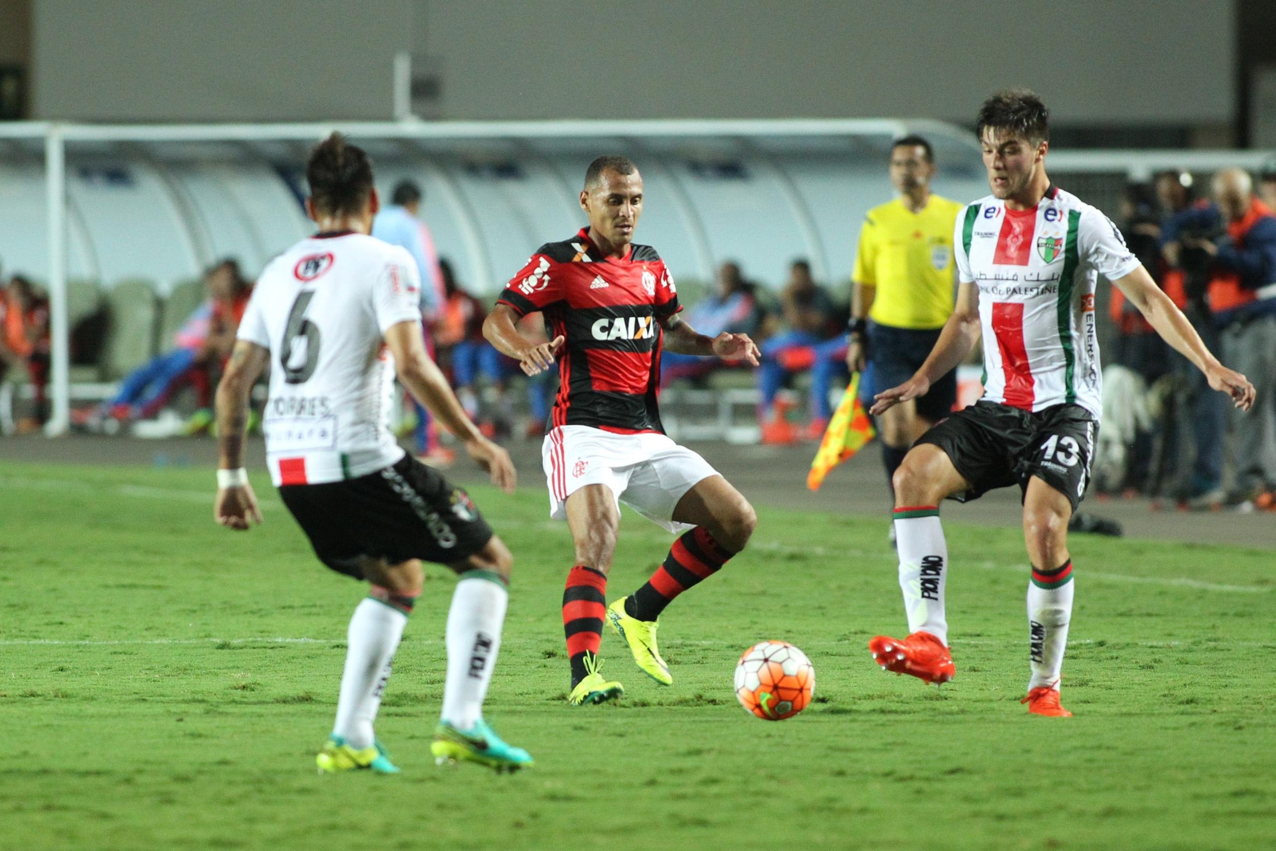 Foi a primeira vez que o time rubro-negro n&atilde;o venceu um jogo na cidade capixaba de Cariacica