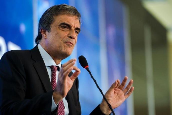 Texto que tem 493 p&aacute;ginas e &eacute; assinado pelo ex-ministro Jos&eacute; Eduardo Cardozo