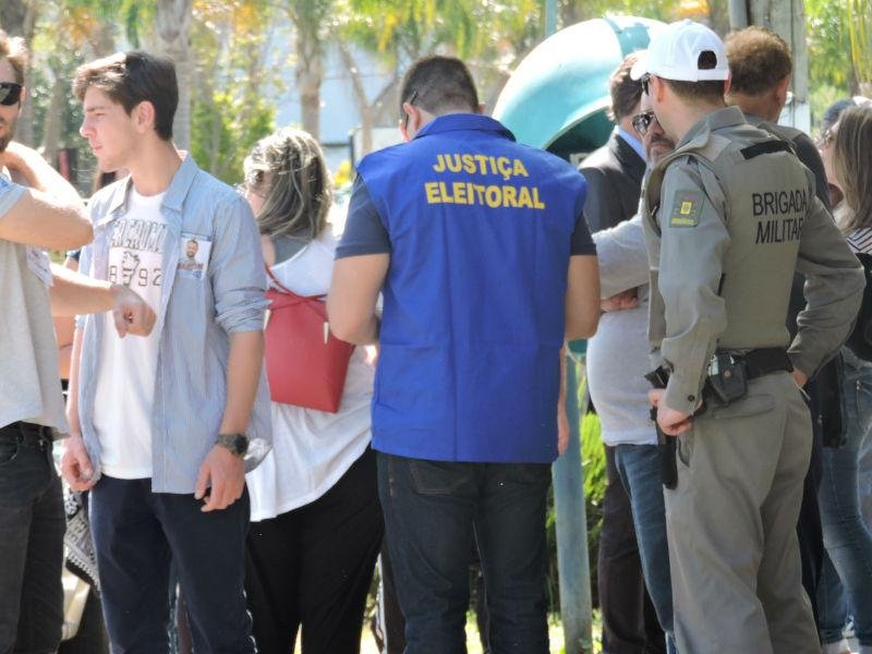 Presas 23 pessoas por boca de urna em Canoas 