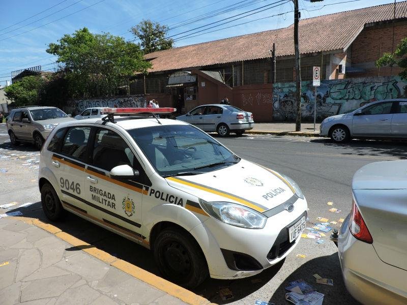 Mulher &eacute; detida por desacato em Sapucaia do Sul 