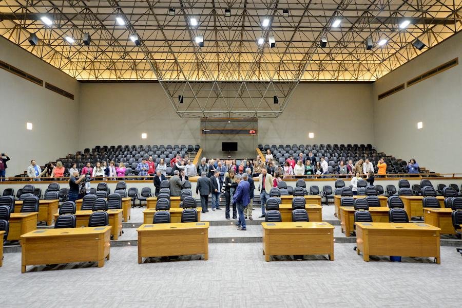 Nova legislatura da C&acirc;mara come&ccedil;ar&aacute; com 15 partidos representados 