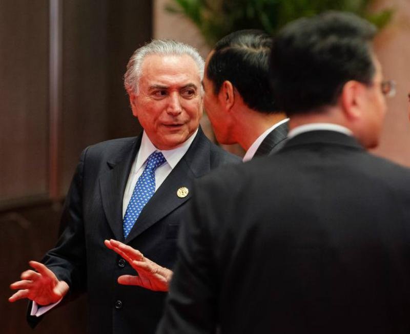 Na Argentina, Temer busca apoio pol&iacute;tico e tenta reverter queda no com&eacute;rcio 