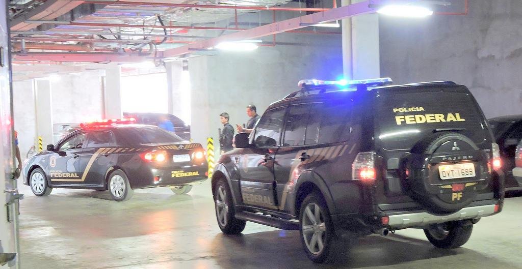 Pol&iacute;cia Federal cumpre 16 mandados de busca e apreens&atilde;o na Opera&ccedil;&atilde;o Hidra de Lerna