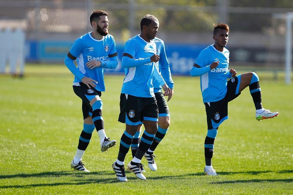 Gr&ecirc;mio ganha &acirc;nimo com novas vagas para Libertadores