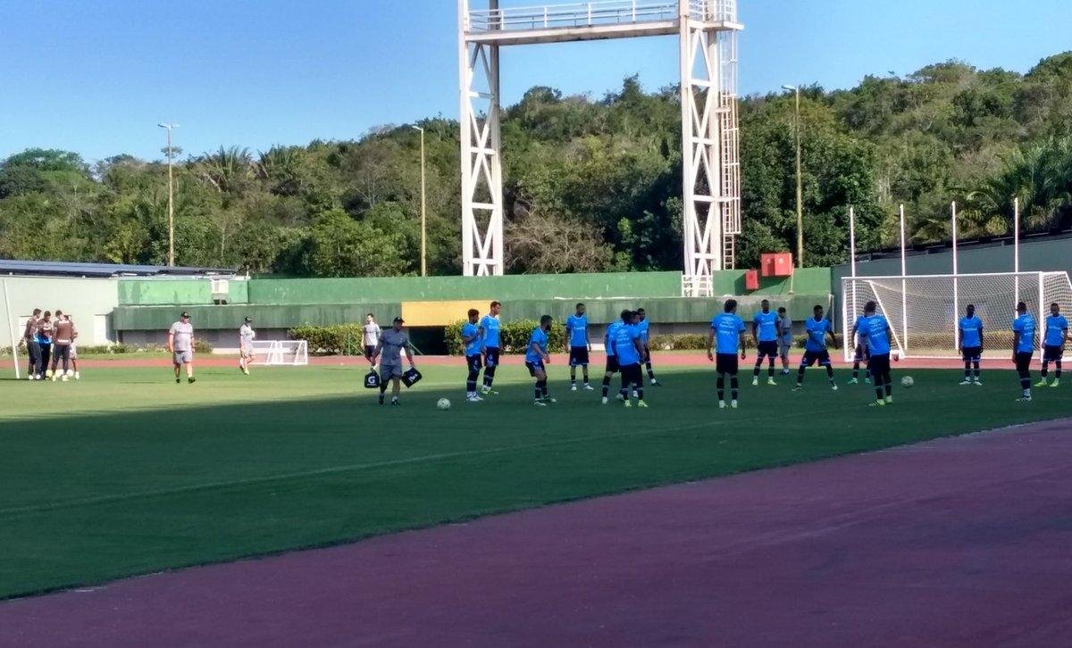 Gr&ecirc;mio realizou &uacute;ltimo treino antes da partida contra o Vit&oacute;ria