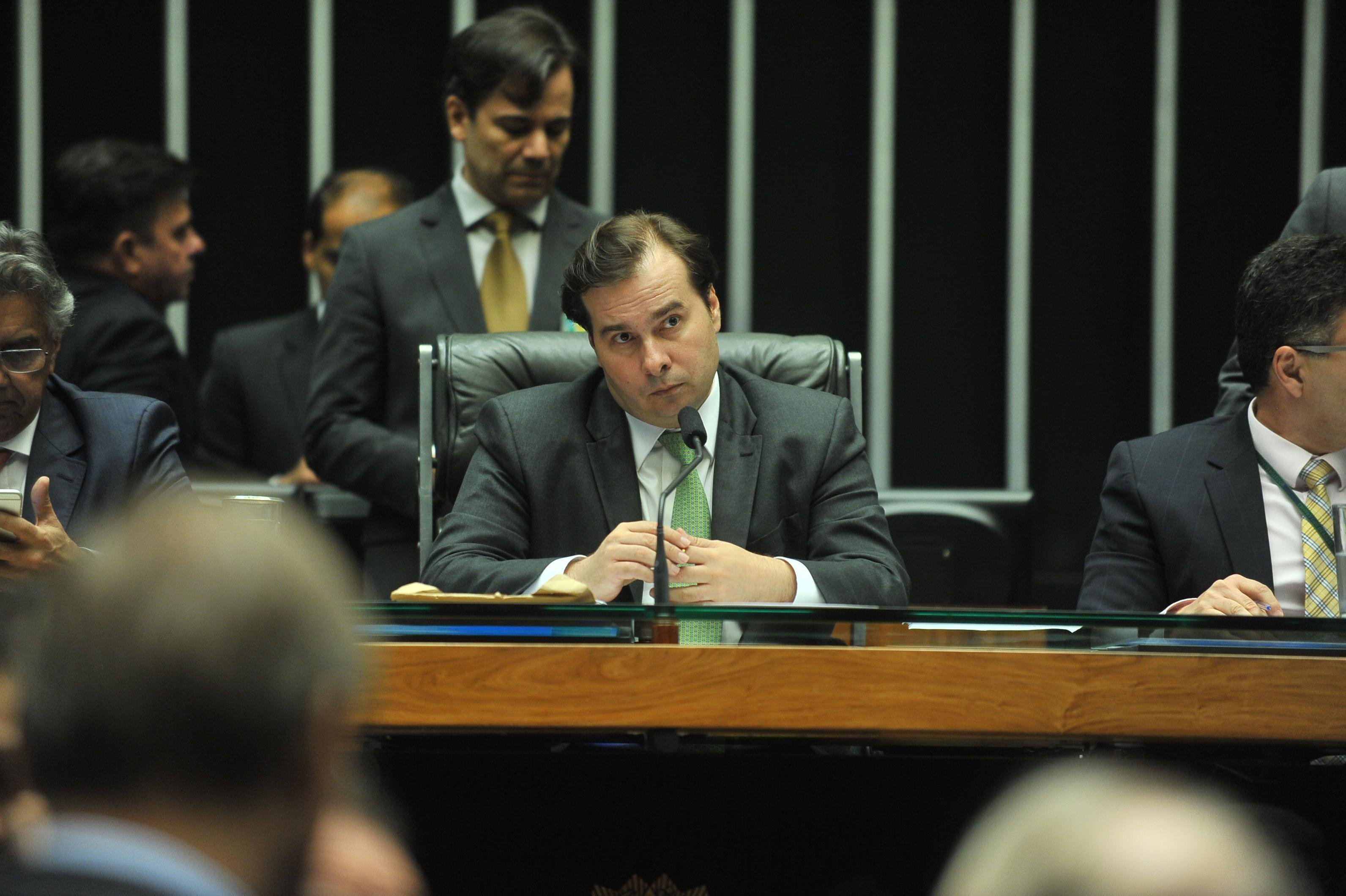 Presidente da C&acirc;mara salientou que Casa estaria discutindo recria&ccedil;&atilde;o da CPMF caso n&atilde;o debatesse gastos