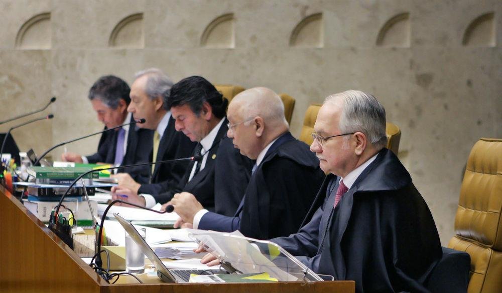 Votaram favoravelmente os ministros Gilmar Mendes, Luiz Fux, Teori Zavascki, Roberto Barroso, Edson Fachin e a presidente da Corte, C&aacute;rmem L&uacute;cia