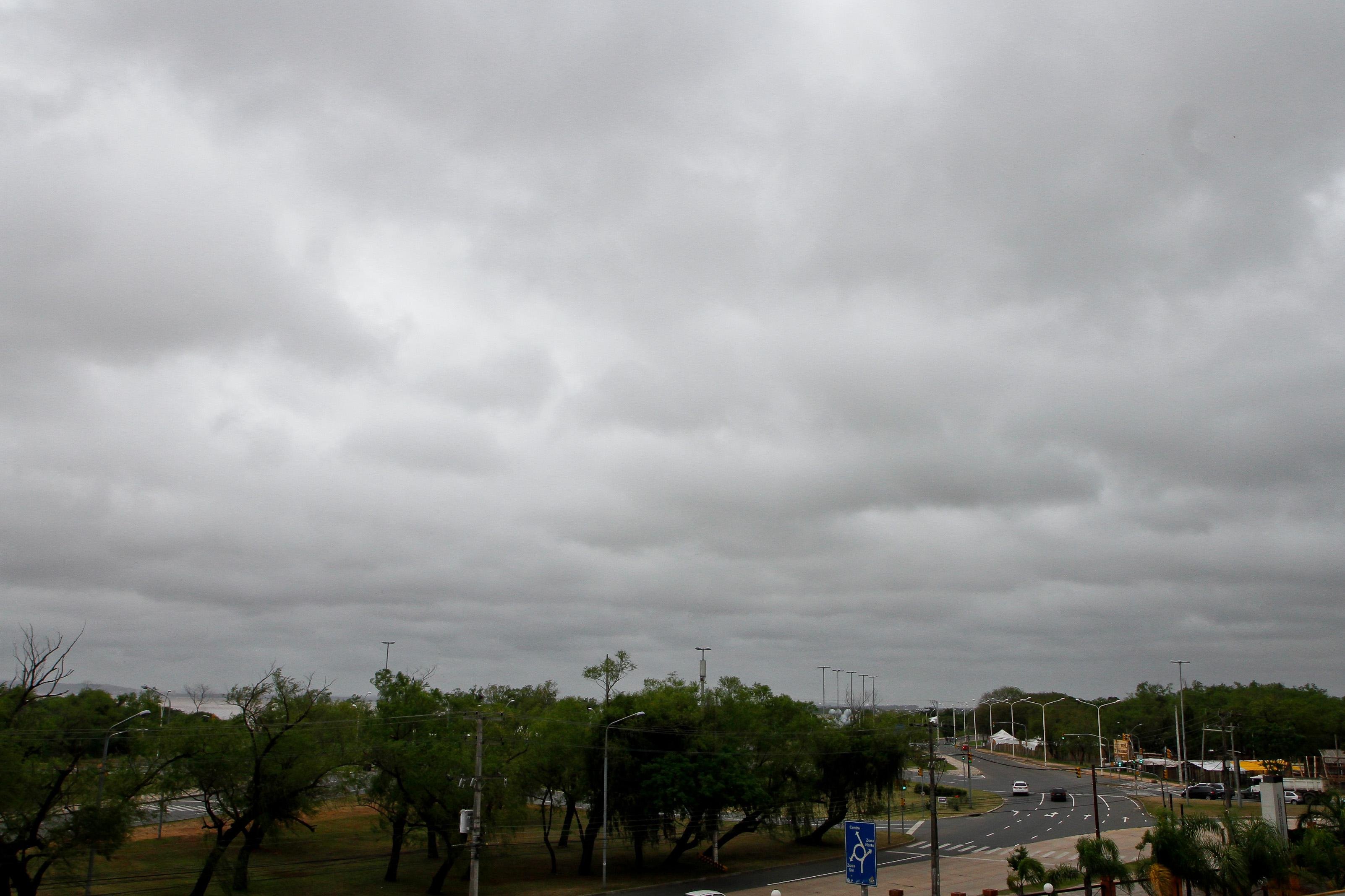 Com chance de chuva, Porto Alegre segue com tempo inst&aacute;vel nesta quinta
