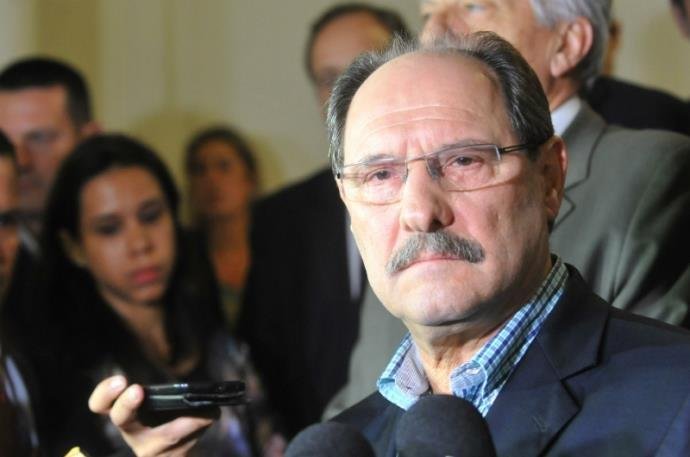 Em Bras&iacute;lia, Sartori pede a inclus&atilde;o de obras do RS na LDO de 2017