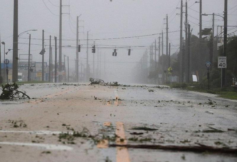 Furac&atilde;o Matthew chega aos Estados Unidos e deixa 225 mil pessoas sem luz