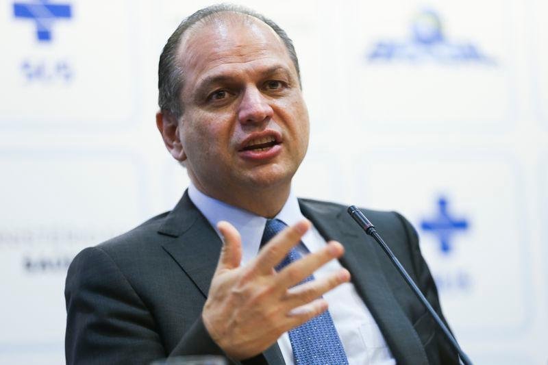 Congresso n&atilde;o permitir&aacute; falta de recursos para a sa&uacute;de, diz ministro