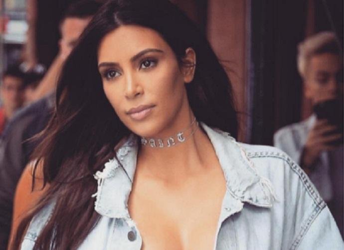 Kim Kardashian foi assaltada em Paris no &uacute;ltimo domingo