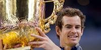 Murray é campeão na China e ameaça liderança de Djokovic