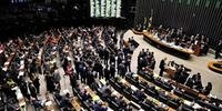 Ministros retornam aos cargos após votação da PEC do Teto