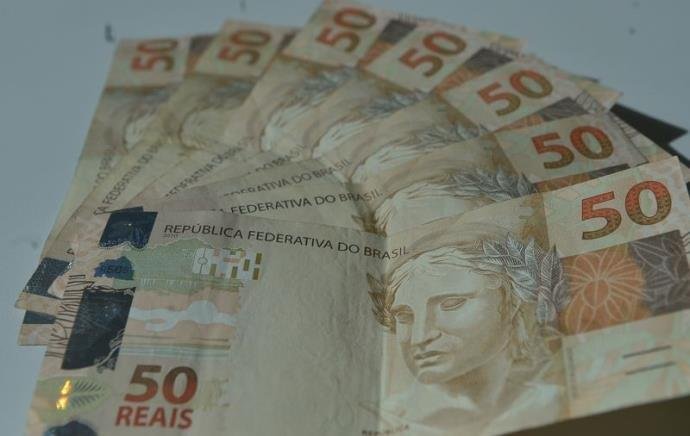 Pesquisador fez uma simula&ccedil;&atilde;o aplicando as regras do projeto ao or&ccedil;amento da &eacute;poca
