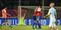 Argentina perde para o Paraguai em casa