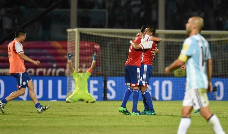 Argentina perde para o Paraguai em casa
