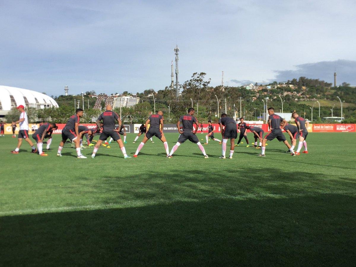 Apenas participaram do treino do Inter nesta quinta