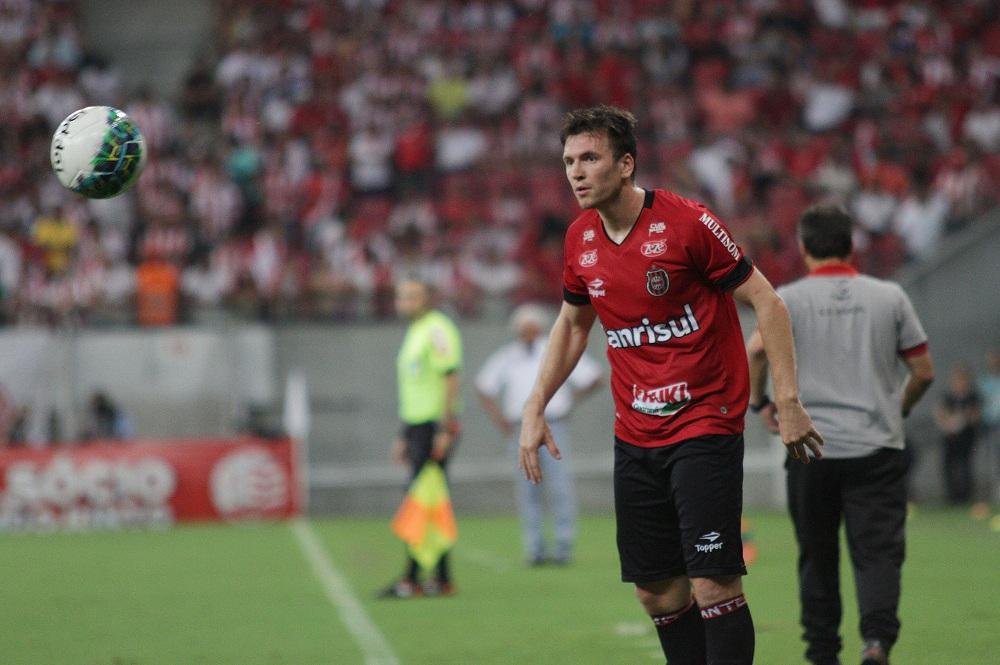 Vit&oacute;ria pode deixar equipe de Rog&eacute;rio Zimmermann provisoriamente na quinta posi&ccedil;&atilde;o