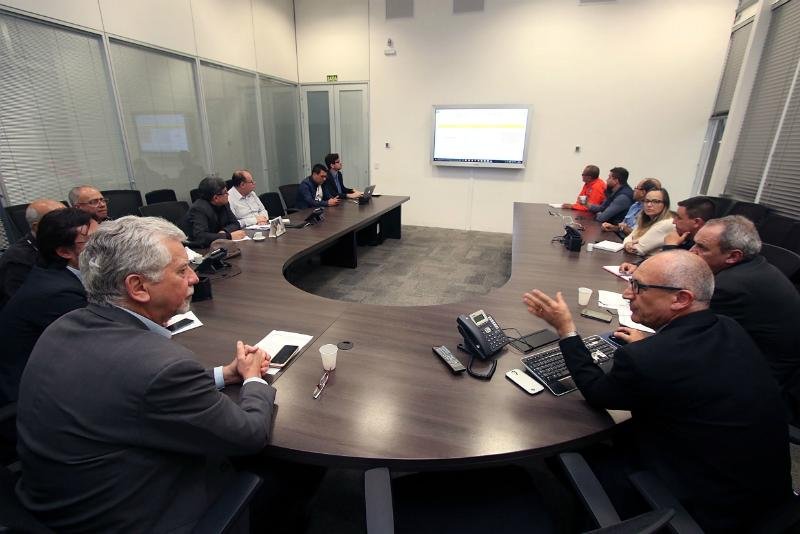 Prefeito de Porto Alegre acredita que tr&acirc;nsito retornar&aacute; r&aacute;pido &agrave; normalidade