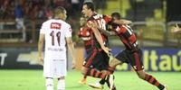 Flamengo venceu após decisão polêmica da arbitragem