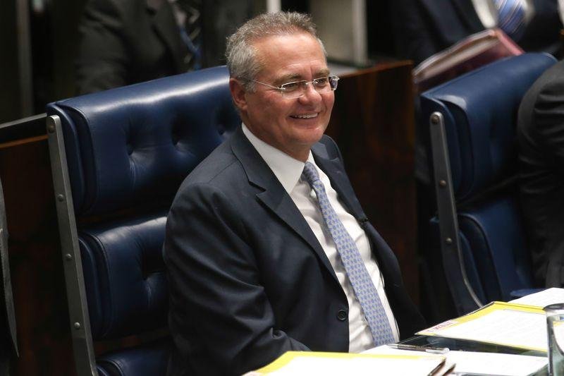 Renan volta a defender que lei de abuso de autoridade seja votada neste ano