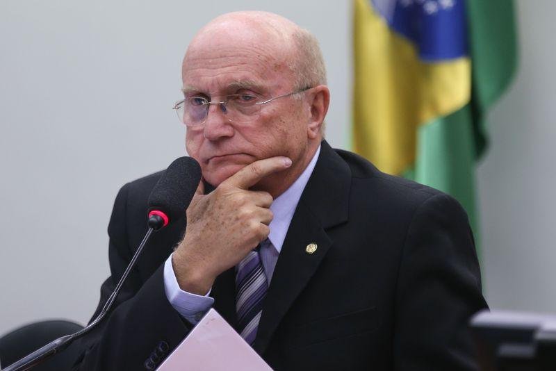 Osmar Serraglio foi informado da pris&atilde;o no plen&aacute;rio da Casa