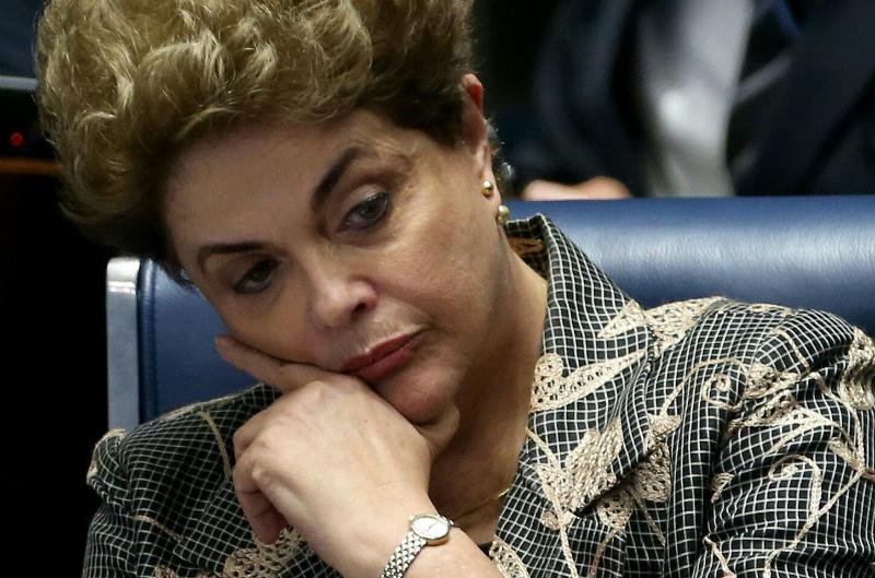 Ministro do STF nega pedido para anular impeachment de Dilma 
