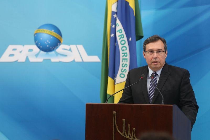 Diplomata ter&aacute; a fun&ccedil;&atilde;o de minimizar os problemas de comunica&ccedil;&atilde;o enfrentados no governo