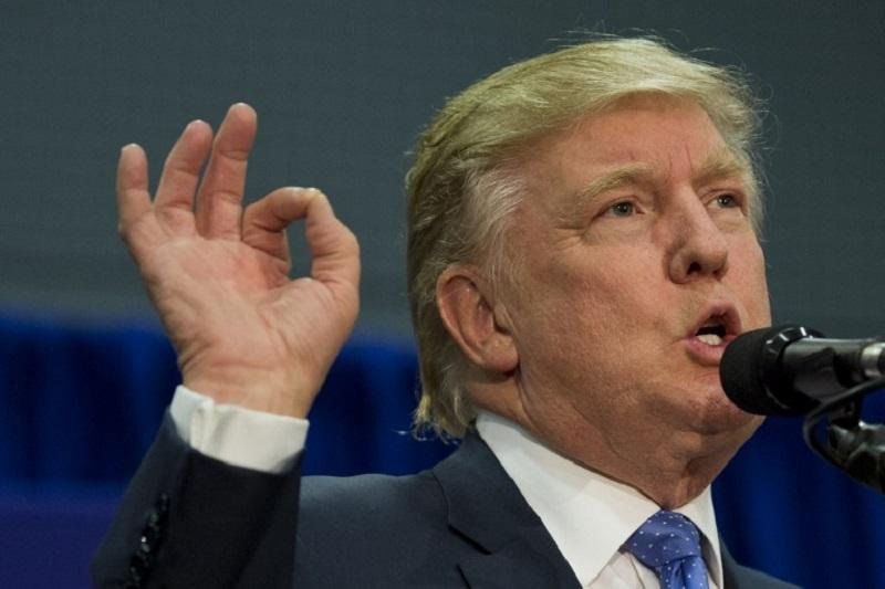 Candidato republicano &agrave; presid&ecirc;ncia dos EUA lembrou de cr&iacute;ticas da primeira-dama a Hillary Clinton
