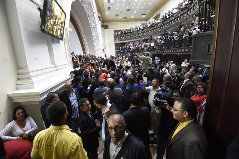 Sess&atilde;o especial neste domingo foi bastante tumultuada