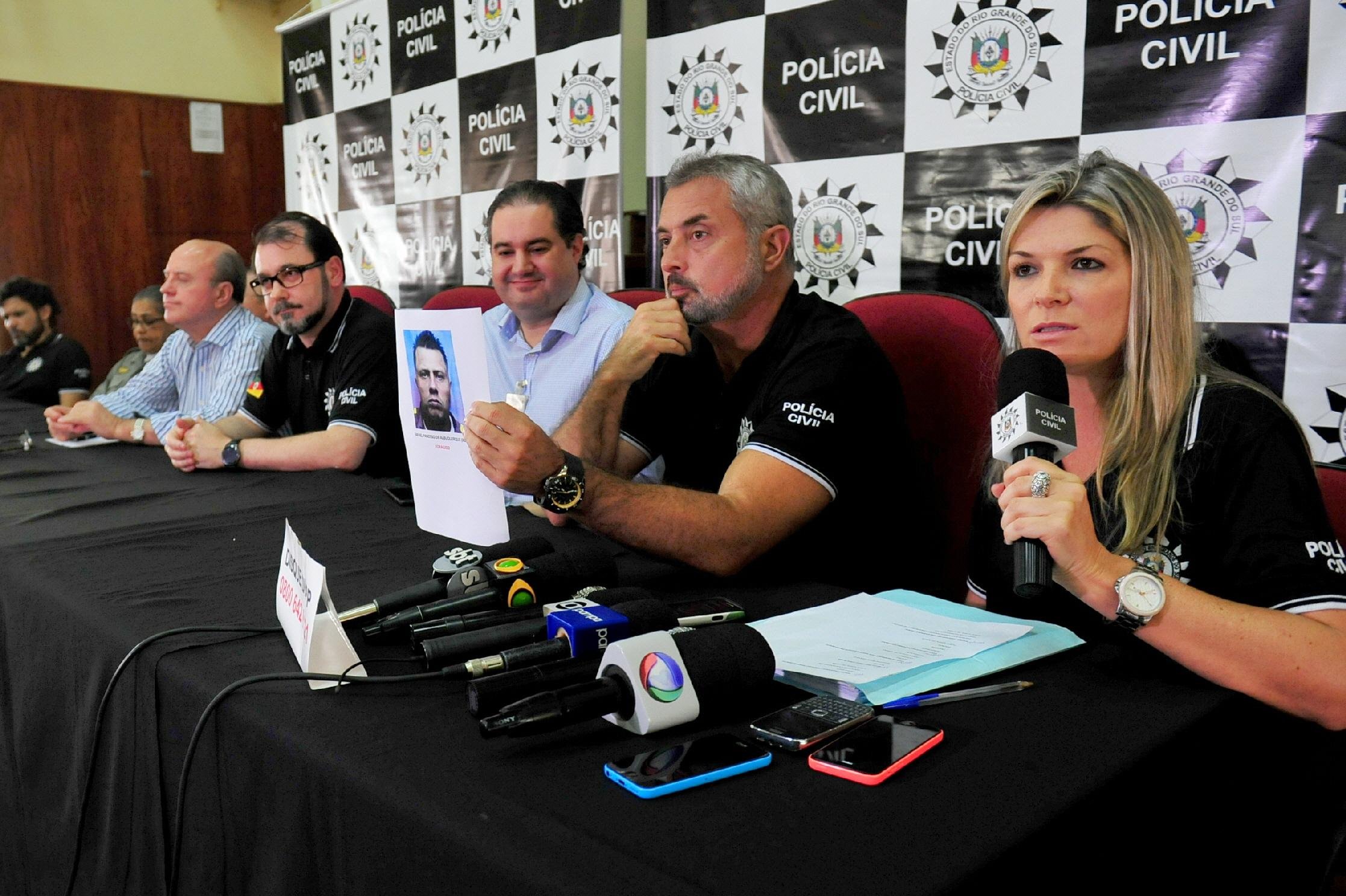 Carro de Marcelo Oliveira Dias tinha a mesma cor do alvo dos traficantes na zona Sul