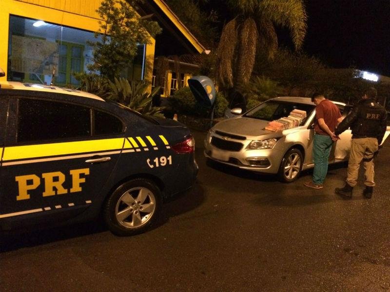 PRF apreende mais de 20 quilos de coca&iacute;na na Serra