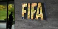 Fifa multa Federação Espanhola por contratação de menores de idade