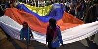Após acordo de paz, Colômbia tenta equilibrar as finanças