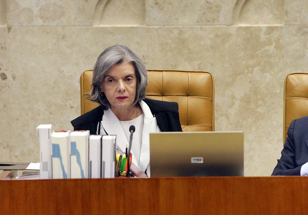 C&aacute;rmen L&uacute;cia n&atilde;o participar&aacute; de reuni&atilde;o com Temer, Renan e Maia