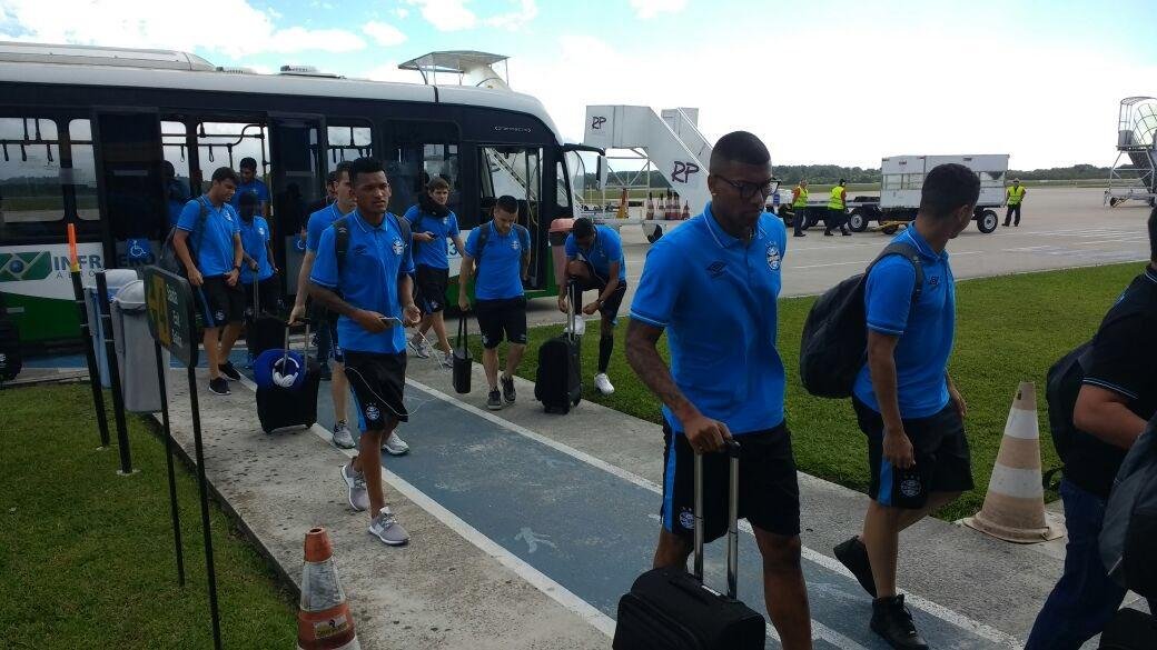Delega&ccedil;&atilde;o do Gr&ecirc;mio chegou a Florian&oacute;polis nesta tarde