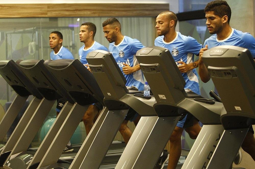 Jogadores reservas devem receber oportunidade na partida deste s&aacute;bado