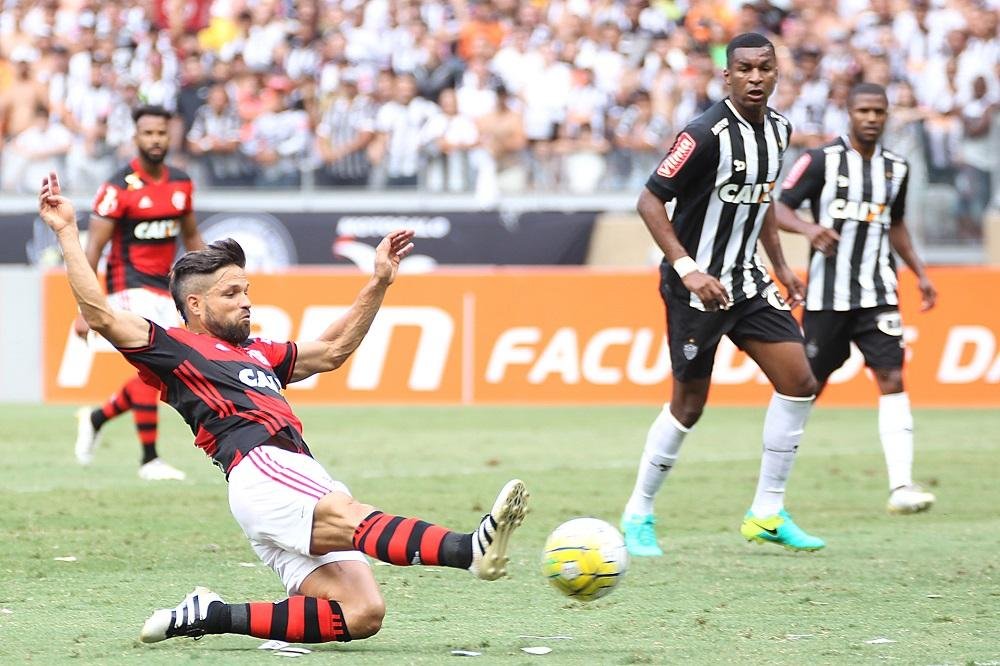 Atl&eacute;tico-MG e Flamengo fazem jogo emocionante, mas travam sonho pelo t&iacute;tulo